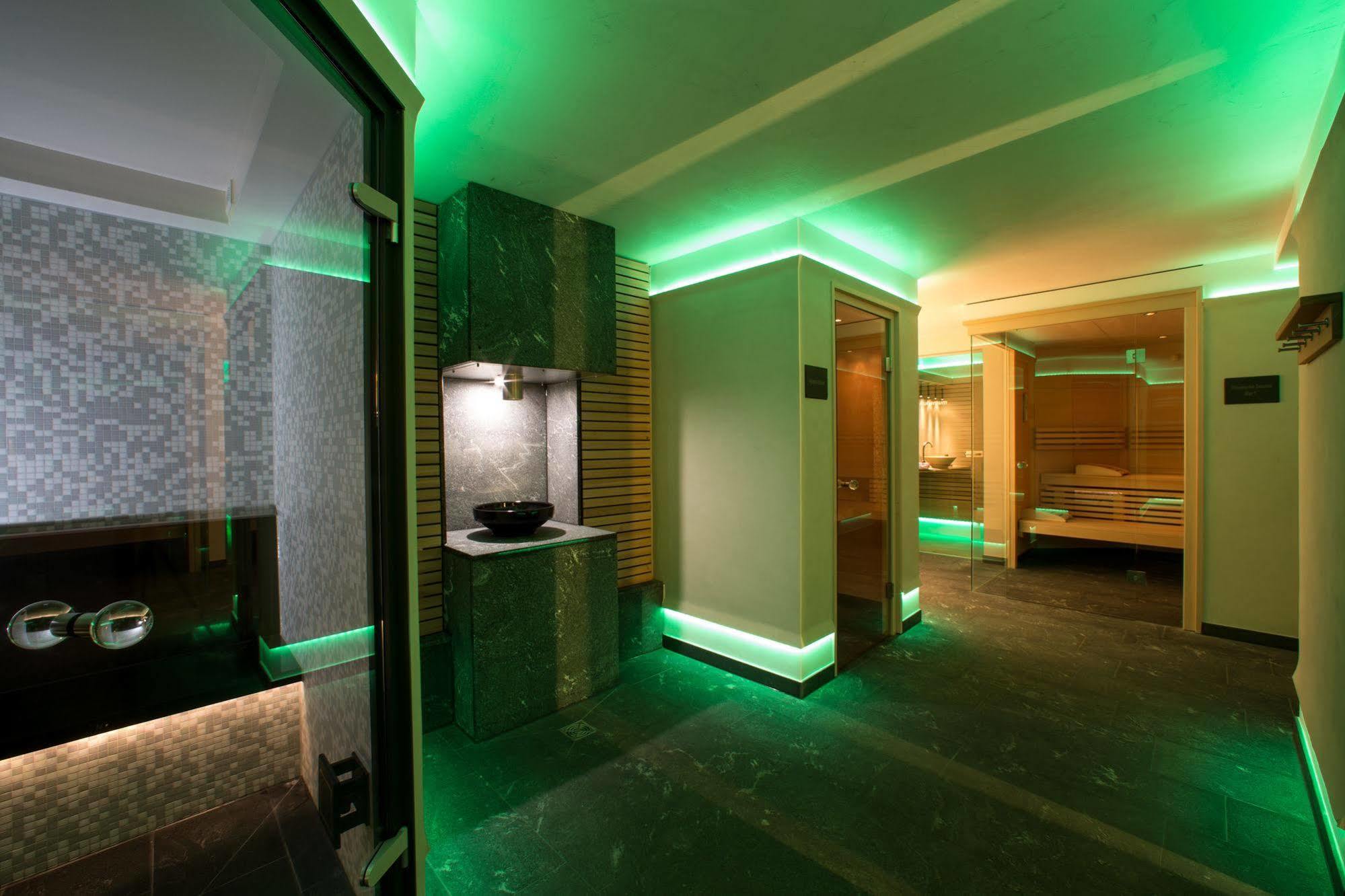 Hotel Hirsch Oberstaufen Buitenkant foto